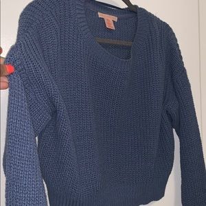 Urban outfitters blue cropped sweater